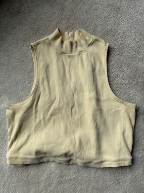 💥3/$20 Everlane Ribbed Mock-Neck Crop Top - Pale Yellow